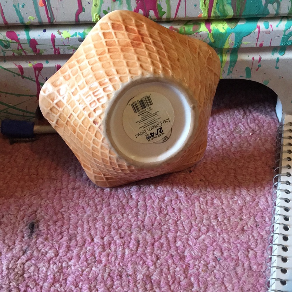 Bowl - Picture 2 of 2